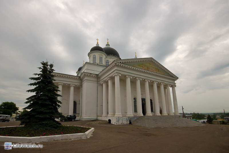 Воскресенский собор в Арзамасе